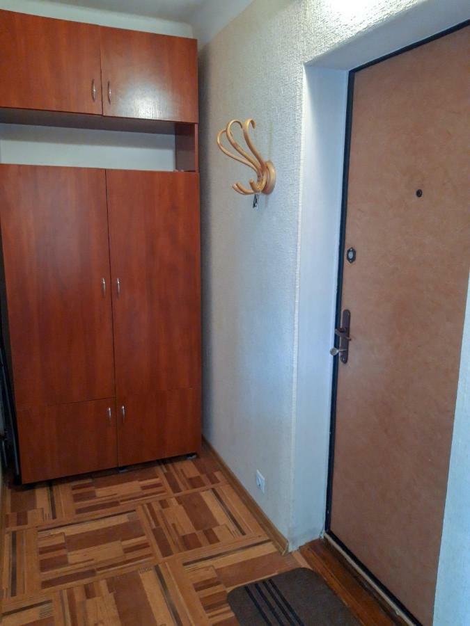 Apartment On Livoberezna Metro Station 基輔 外观 照片